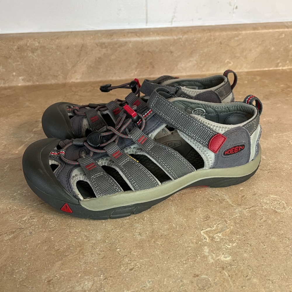 Mens KEEN Gray Outdoor Sandals with Red Accents